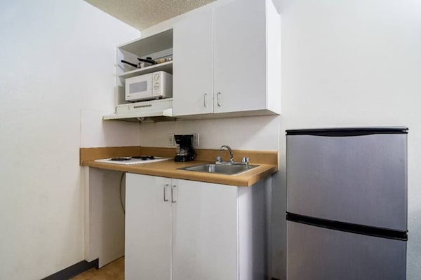 Foto van 1 tweepersoonsbed (queensize) | Niet-roken, koelkast (Micfridge) - Facilities