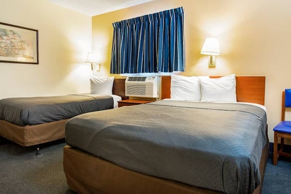 Foto van 1 tweepersoonsbed (queensize) | Niet-roken, koelkast (Micfridge) - Facilities
