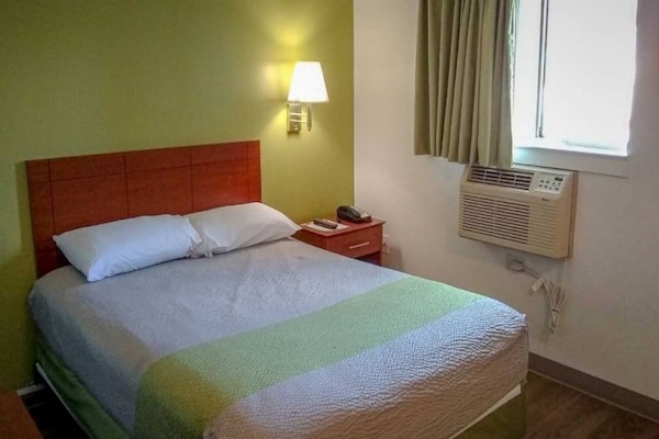 Foto van 1 tweepersoonsbed (queensize) | Rookvrij - Vakantiehuis in Fayetteville - BedRoom