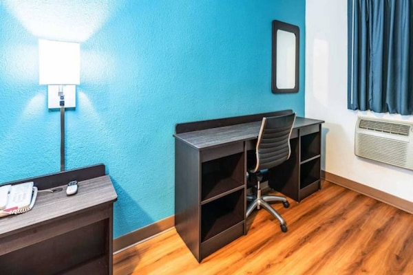 Foto van 1 tweepersoonsbed (queensize) | Roken toegestaan - Vakantiehuis in Elmsford - Facilities