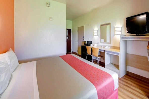 Foto van 1 kingsize bed | Rookvrij - Vakantiehuis in El Reno - BedRoom