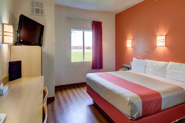 Foto van 1 kingsize bed | Rookvrij - Vakantiehuis in El Reno - BedRoom
