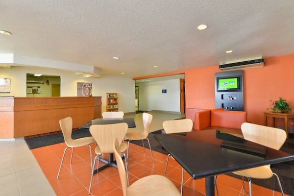 Foto van 1 tweepersoonsbed (queensize) | Suite - Vakantiehuis in MERIDIAN - Facilities