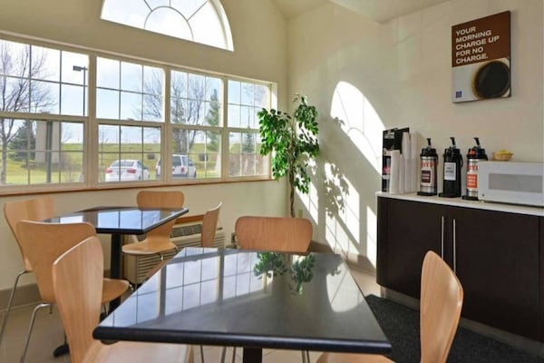 Foto van 1 tweepersoonsbed (queensize) | Suite - Vakantiehuis in MERIDIAN - FloorPlan
