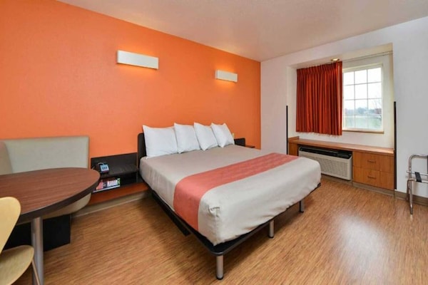 Foto van 1 tweepersoonsbed (queensize) | Suite - Vakantiehuis in MERIDIAN - BedRoom