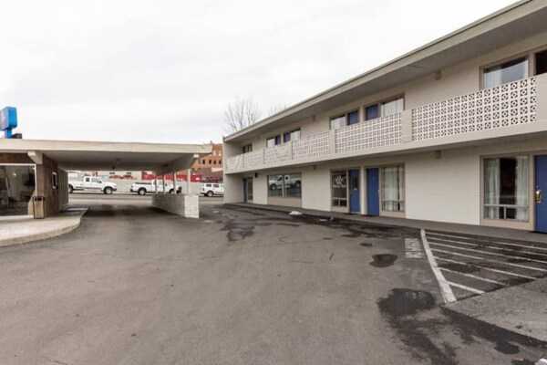 Foto van 1 tweepersoonsbed (queensize) | Rookvrij - Vakantiehuis in Butte - Facilities