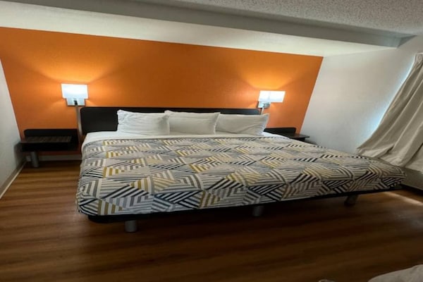 Foto van 1 tweepersoonsbed (queensize) | Niet-roken, koelkast (Micfridge) - Facilities