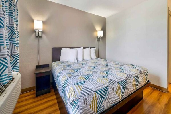 Foto van 1 kingsize bed | Rookvrij - Vakantiehuis in Gallup - BedRoom