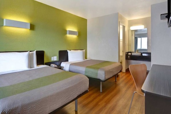 Foto van 1 tweepersoonsbed (Queensize) | Uitgebreide suite - Vakantiehuis in Destin - BedRoom