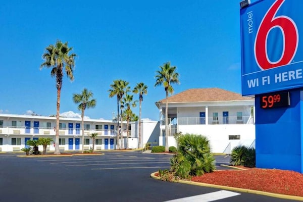 Foto van 1 tweepersoonsbed (Queensize) | Uitgebreide suite - Vakantiehuis in Destin - ExteriorSummer