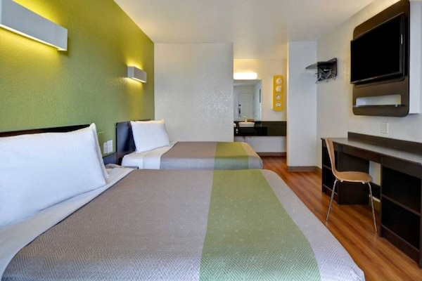 Foto van 1 tweepersoonsbed (Queensize) | Uitgebreide suite - Vakantiehuis in Destin - BedRoom