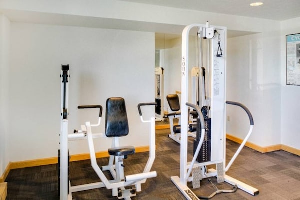 Foto van 1 Queensize Bed | Business | Ns - Vakantiehuis in Richmond IN - Facilities