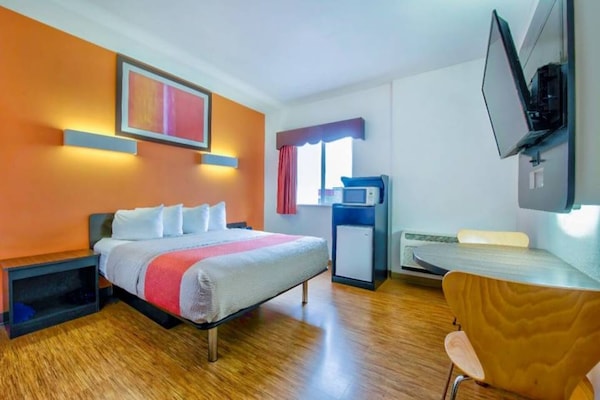 Foto van Queensize|mobiele toegang|badkuip - Vakantiehuis in EAGLE PASS - BedRoom