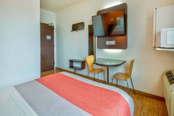 Foto van Queensize|mobiele toegang|badkuip - Vakantiehuis in EAGLE PASS - BedRoom