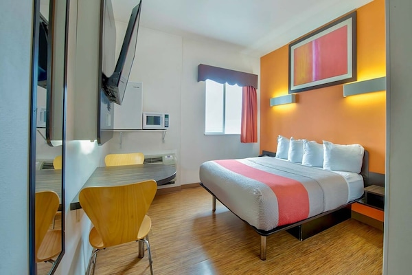 Foto van 1 tweepersoonsbed (queensize) | Rookvrij - Vakantiehuis in EAGLE PASS - BedRoom