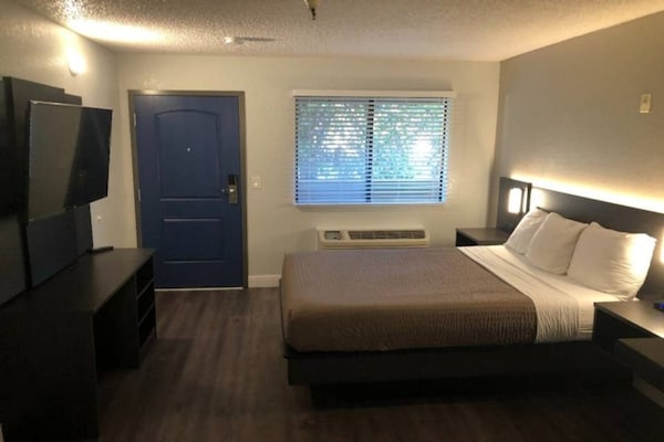 Foto van 1 kingsize bed - 1 queensize bed | Rookvrij - Vakantiehuis in Sacramento CA - Facilities