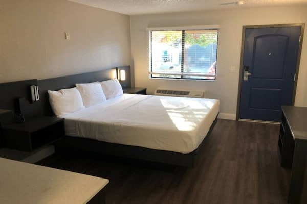 Foto van 1 kingsize bed - 1 queensize bed | Rookvrij - Vakantiehuis in Sacramento CA - Facilities