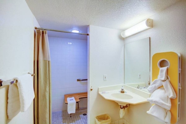Foto van 1 tweepersoonsbed (queensize) | Rookvrij - Vakantiehuis in St George UT - BedRoom