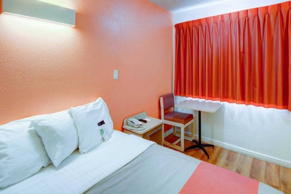 Foto van 1 tweepersoonsbed (queensize) | Rookvrij - Vakantiehuis in St George UT - BedRoom