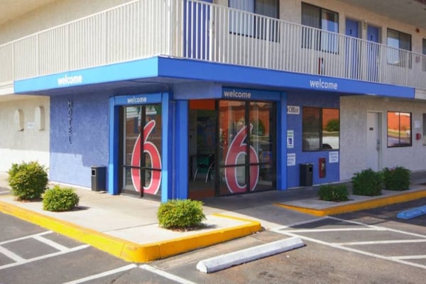 Foto van 1 tweepersoonsbed (queensize) | Rookvrij - Vakantiehuis in St George UT - ExteriorSummer
