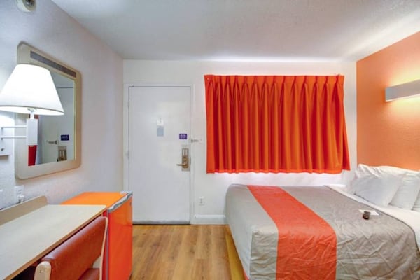 Foto van 1 tweepersoonsbed (Queensize) | Nsmk, Micfridge - Vakantiehuis in St George UT - BedRoom