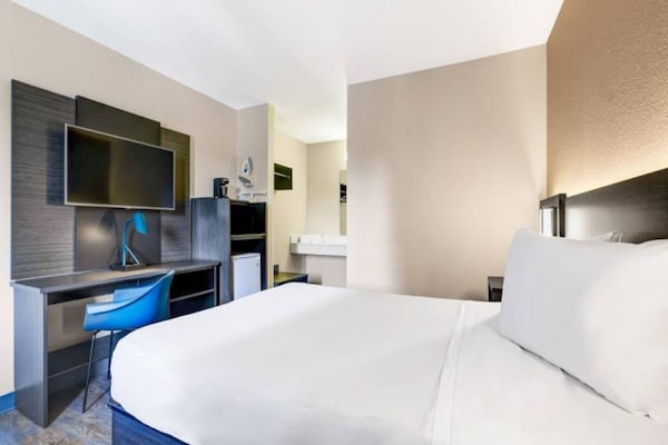 Foto van 1 tweepersoonsbed - 1 eenpersoonsbed | Micfridge, Nsmk - BedRoom