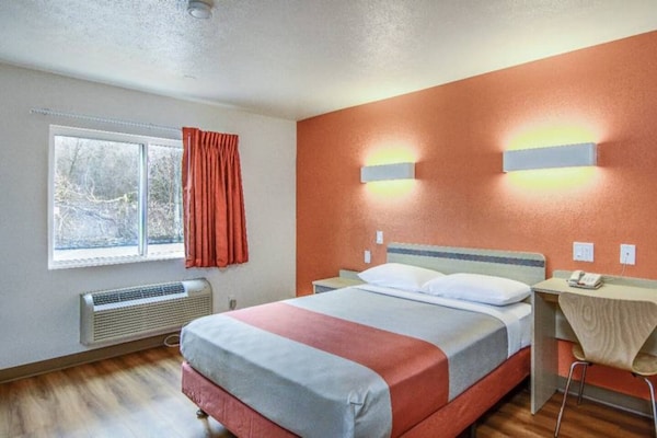 Foto van 1 tweepersoonsbed (queensize) | Rookvrij - Vakantiehuis in Issaquah - Facilities