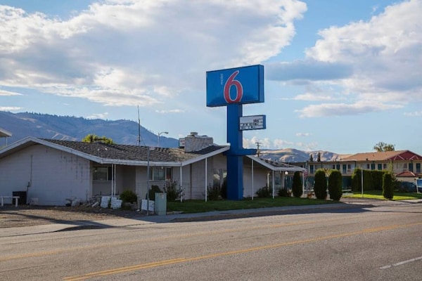 Foto van 1 Kingbed | NSMK - Vakantiehuis in Wenatchee - ExteriorSummer