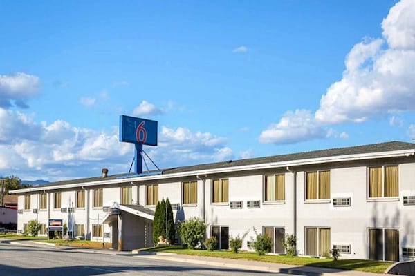 Foto van 1 Kingbed | NSMK - Vakantiehuis in Wenatchee - ExteriorSummer