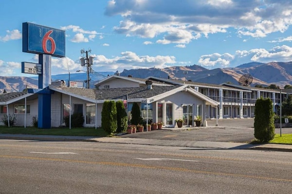 Foto van 1 Kingbed | NSMK - Vakantiehuis in Wenatchee - ExteriorSummer