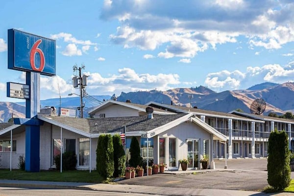 Foto van 1 Kingbed | NSMK - Vakantiehuis in Wenatchee - ExteriorSummer