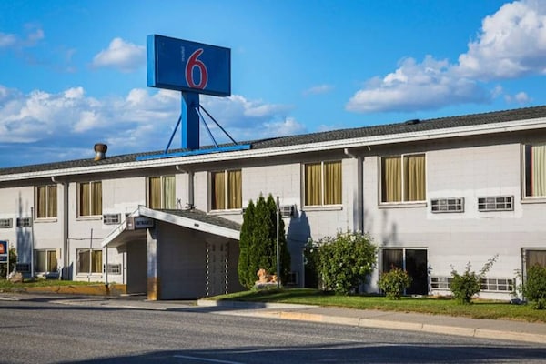 Foto van 1 Kingbed | NSMK - Vakantiehuis in Wenatchee - ExteriorSummer