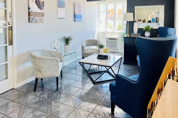Foto van 1 tweepersoonsbed (queensize) | Slaapbank - Vakantiehuis in Sierra Vista - FloorPlan