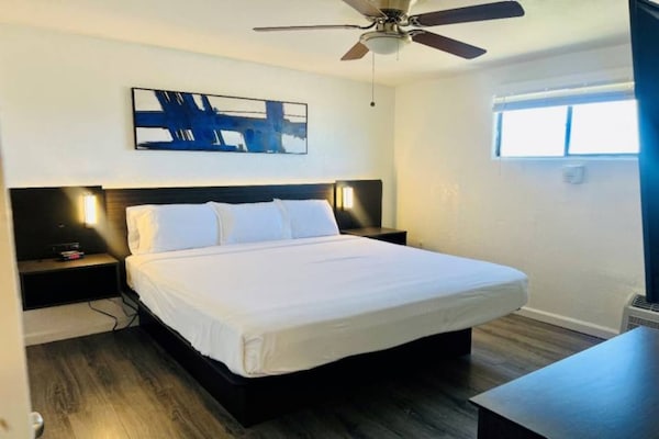 Foto van 1 kingsize bed | Rookvrij, Keuken - Vakantiehuis in Sierra Vista - Facilities