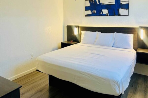 Foto van 1 tweepersoonsbed (queensize) , rookvrij, keuken - Vakantiehuis in Sierra Vista - BedRoom
