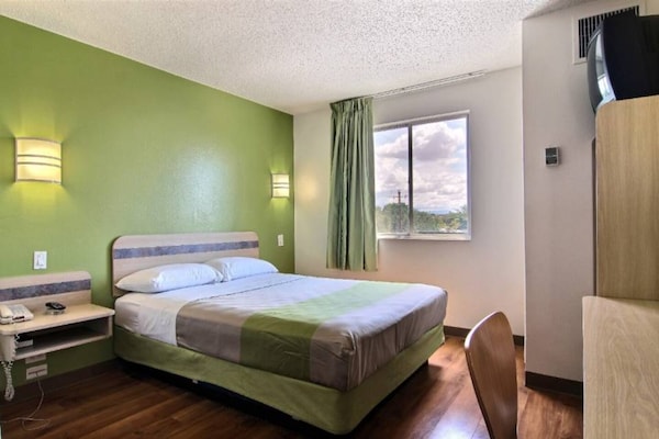 Foto van 1 tweepersoonsbed | Rookvrij - Vakantiehuis in Albuquerque NM - BedRoom