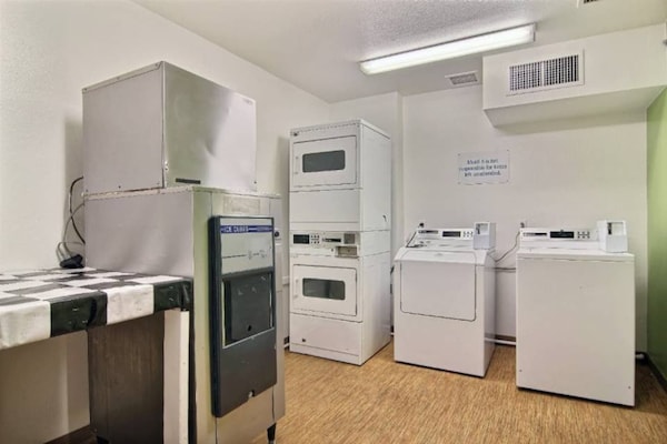 Foto van 1 tweepersoonsbed (queensize) | Toegankelijk voor mindervaliden/bad - Facilities