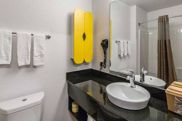 Foto van 1 King Bed | Ns | Keuken - Vakantiehuis in San Marcos - BathRoom