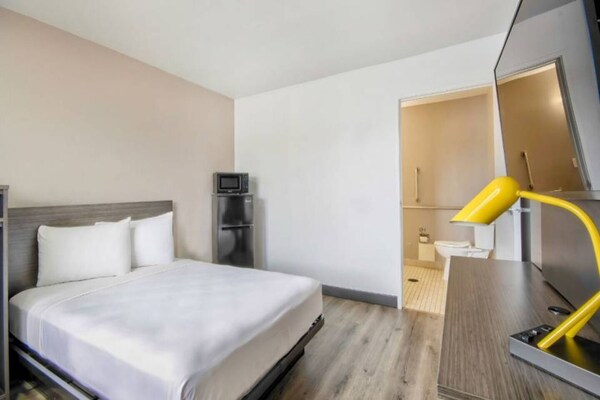 Foto van 1 Volledig Bed | Ada/ri Douche/mini Koelkast - Vakantiehuis in Austin TX - BedRoom