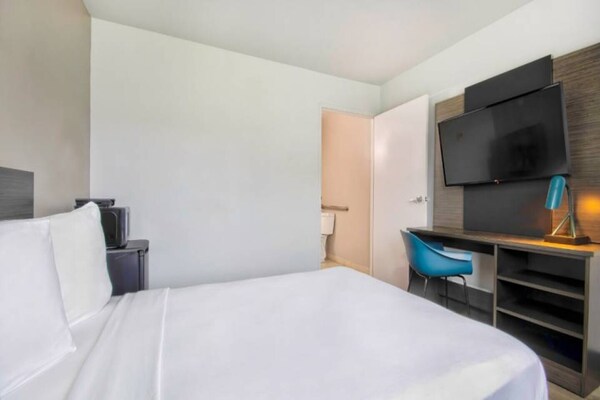 Foto van 1 Volledig Bed | Ada/ri Douche/mini Koelkast - Vakantiehuis in Austin TX - BedRoom