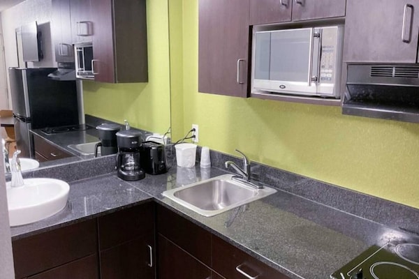 Foto van 1 kingsize bed | Roken toegestaan | Keuken - Vakantiehuis in Columbus GA - Kitchen