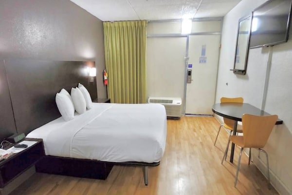 Foto van 1 kingsize bed, rookvrije keuken - Vakantiehuis in Columbus GA - Facilities