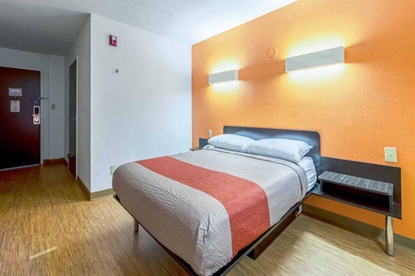 Foto van 1 tweepersoonsbed (queensize) | Rookvrij - Vakantiehuis in Indianapolis IN - BedRoom