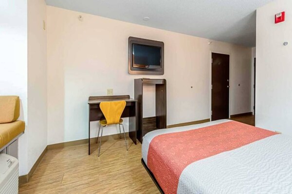 Foto van 1 tweepersoonsbed (queensize) | Rookvrij - Vakantiehuis in Indianapolis IN - BedRoom