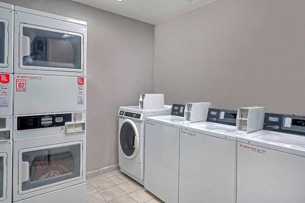 Foto van 1 Kingbed | Mini Koelkast - Vakantiehuis in Inglewood - Facilities