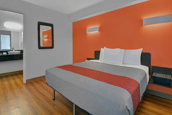 Foto van 1 King Bed | Uitgebreide Suite - Vakantiehuis in Cutler Bay - BedRoom