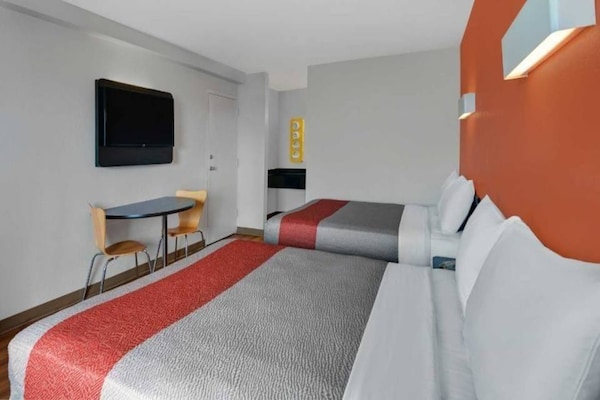 Foto van 1 tweepersoonsbed | Toegankelijk voor mindervaliden/bad - Facilities