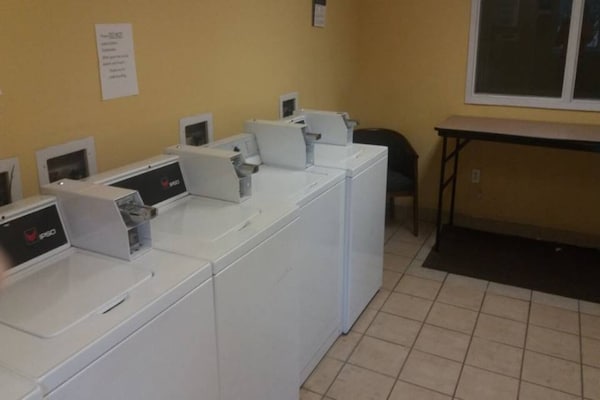 Foto van 1 tweepersoonsbed (queensize) | Niet-roken, koelkast (Micfridge) - Facilities