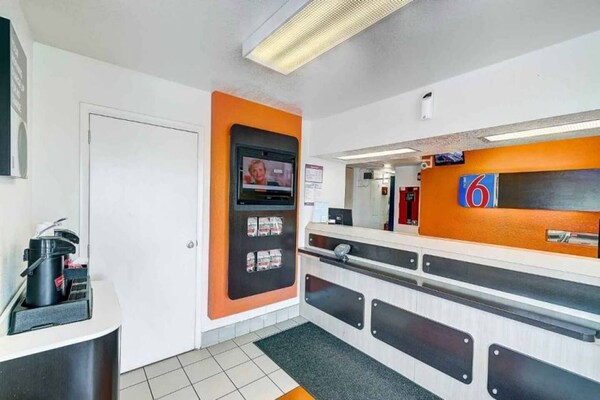 Foto van Queensize bed|Nsmk|Thornton - Vakantiehuis in Thornton - FloorPlan