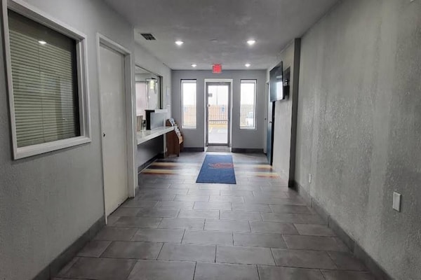 Foto van 1 tweepersoonsbed (Queensize) | Nsmk, Micfridge - Vakantiehuis in Omaha NE - Facilities